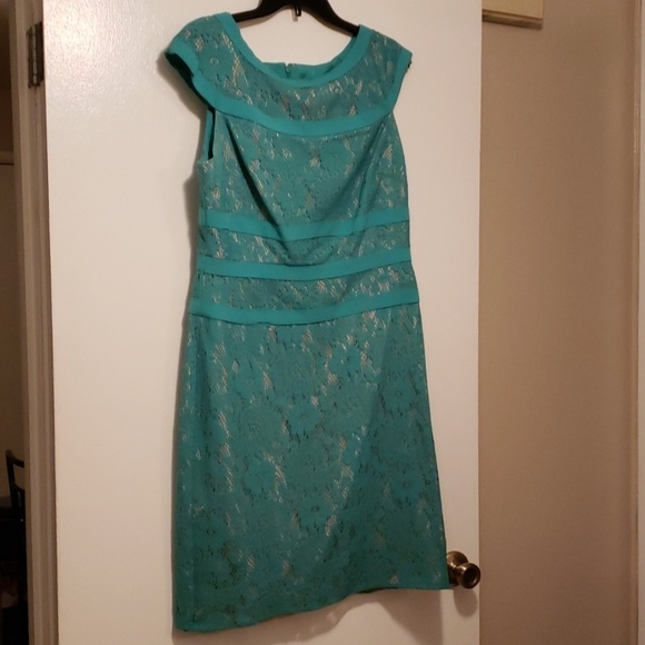 Dress two tone turquoise and nude - Picture 1 of 5